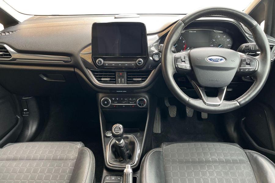 Ford FIESTA Photo autoimg-2f399f8fbe2c48ba6517236d069b8c9f52d4edfd.jpg