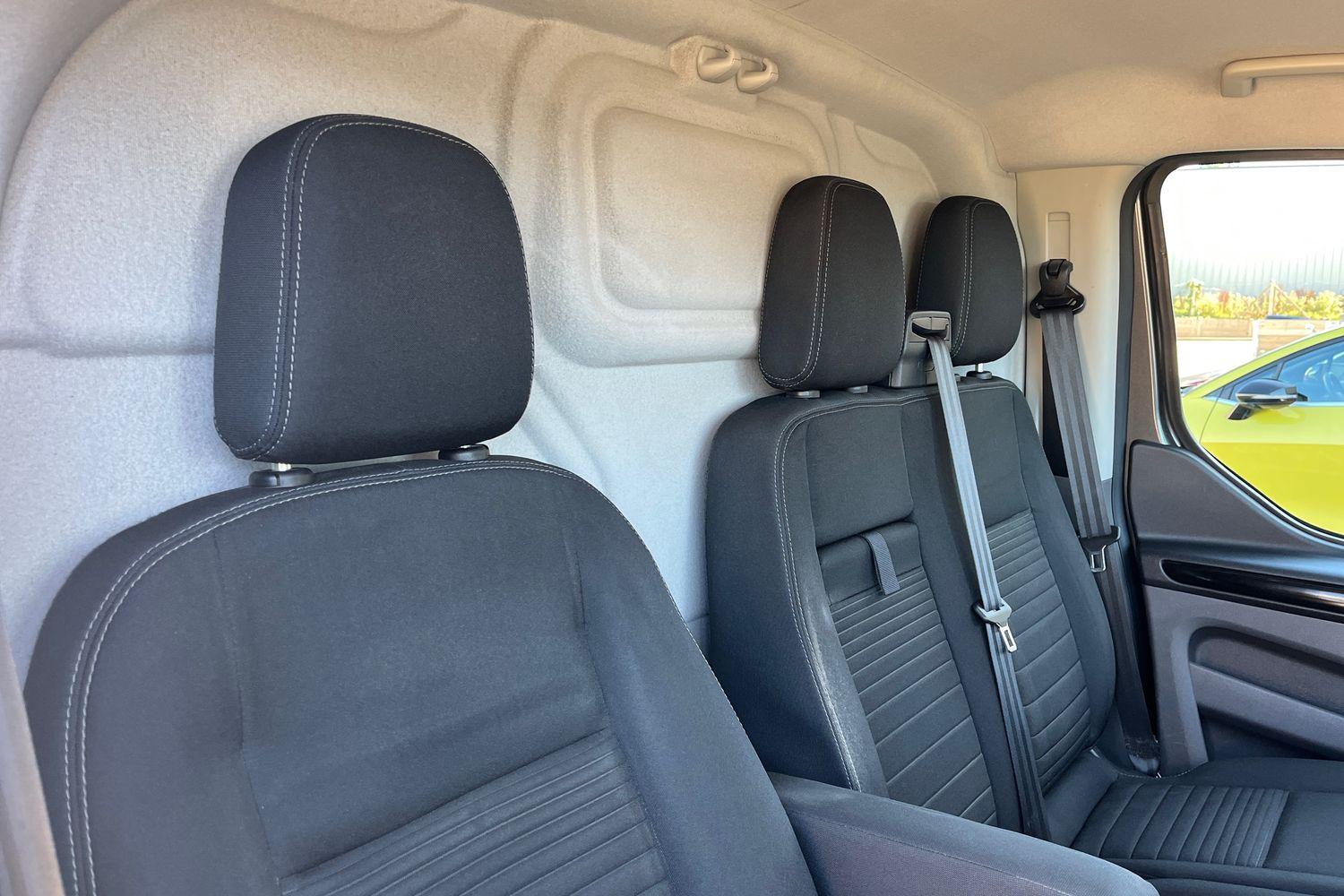 Ford TRANSIT CUSTOM Photo 30
