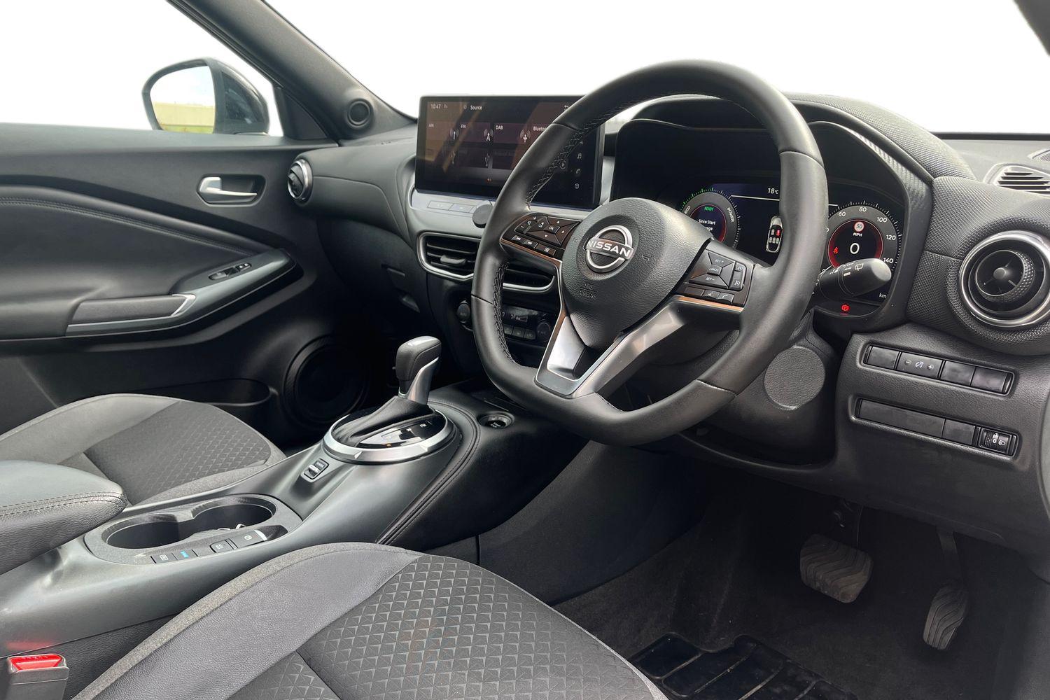 Nissan JUKE Photo 8