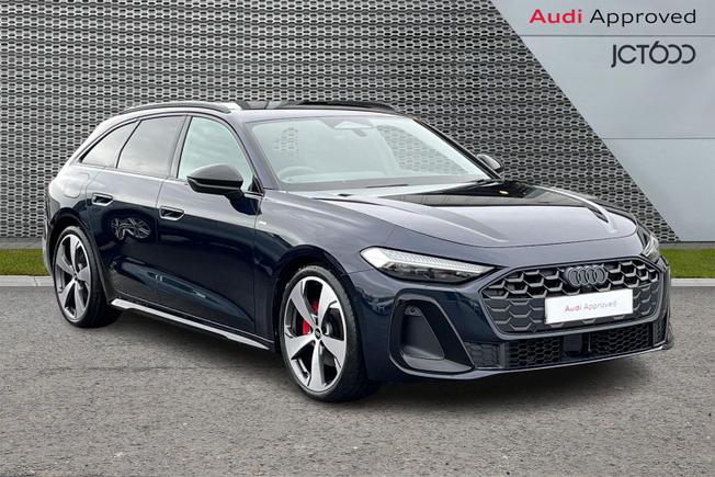 AUDI A5 Avant Photo 1