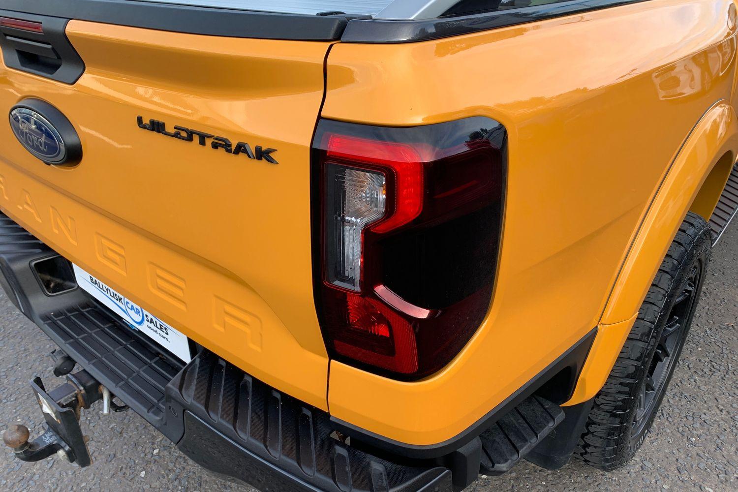 2023 Ford Ranger Wildtrak 2.0 Ecoblue Auto 4WD in Cyber Orange with 28K - vehicle photo 10 for sale on PureCar