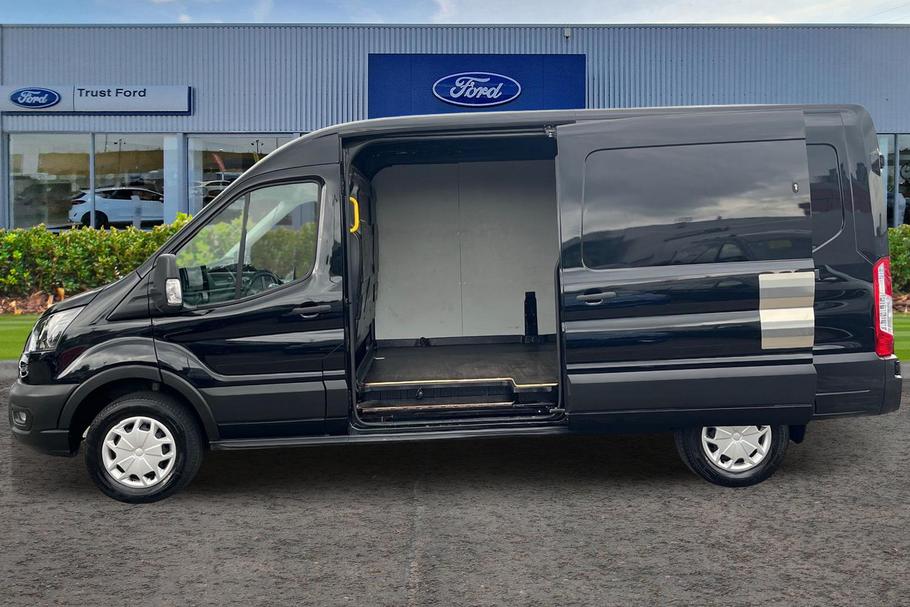 Used Ford E-Transit MC22GZY 5