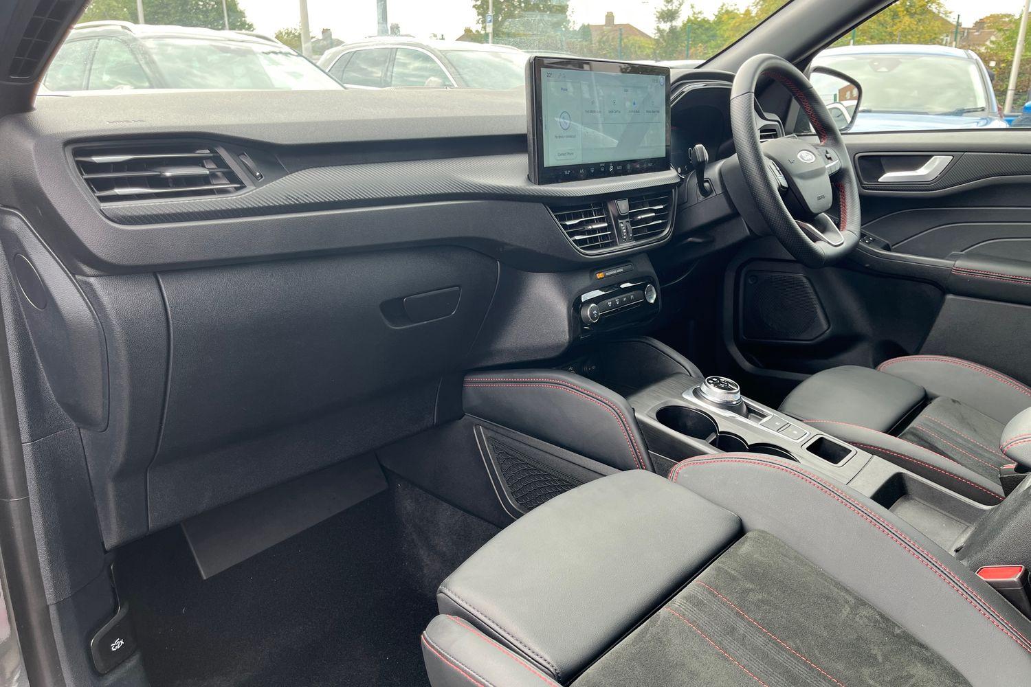 Ford KUGA Photo 17