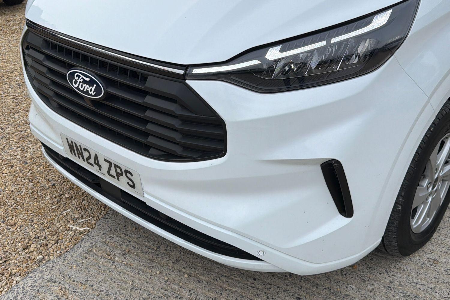 Ford TRANSIT CUSTOM Photo 28