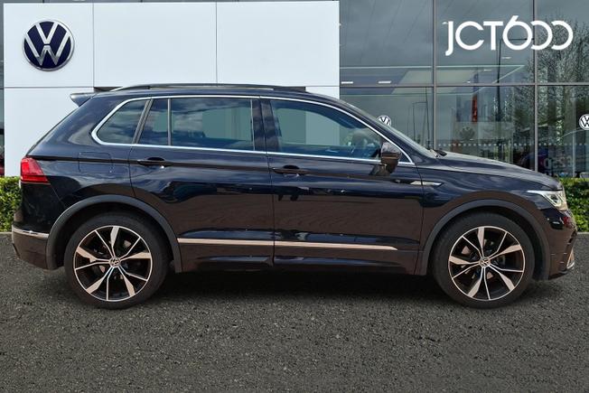 VOLKSWAGEN Tiguan Photo 4