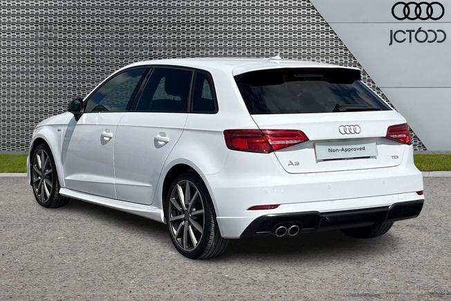 Audi A3 Photo 3