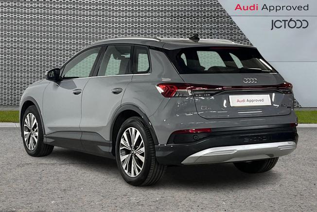 Audi Q4 E-Tron Photo 3