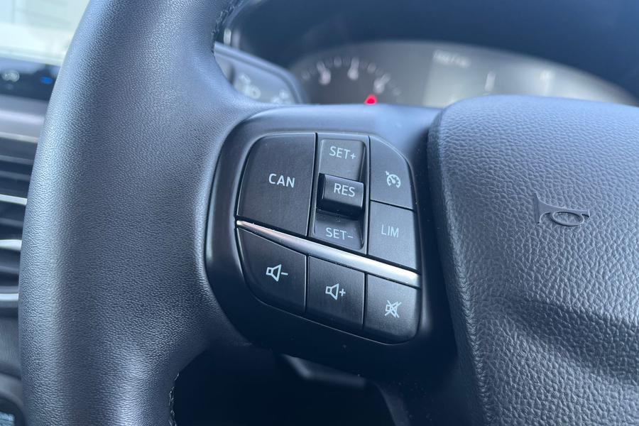 Ford Focus Photo autoimg-2f66a79db7226355d80b14a685546a6cefb2f26e.jpg