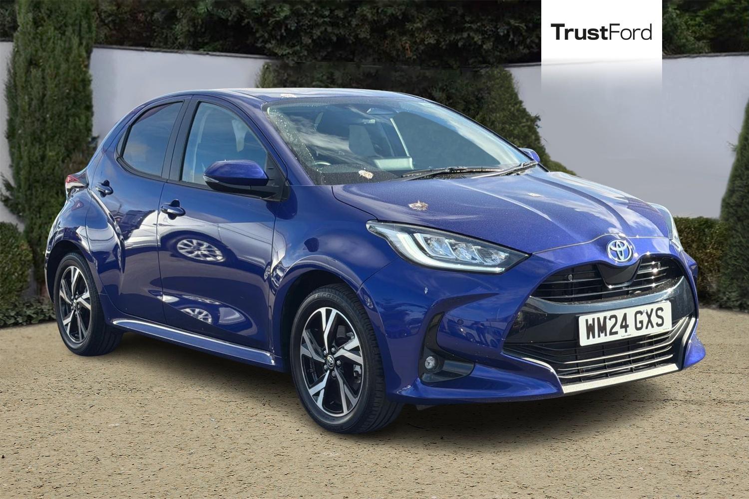 Toyota Yaris Photo 0