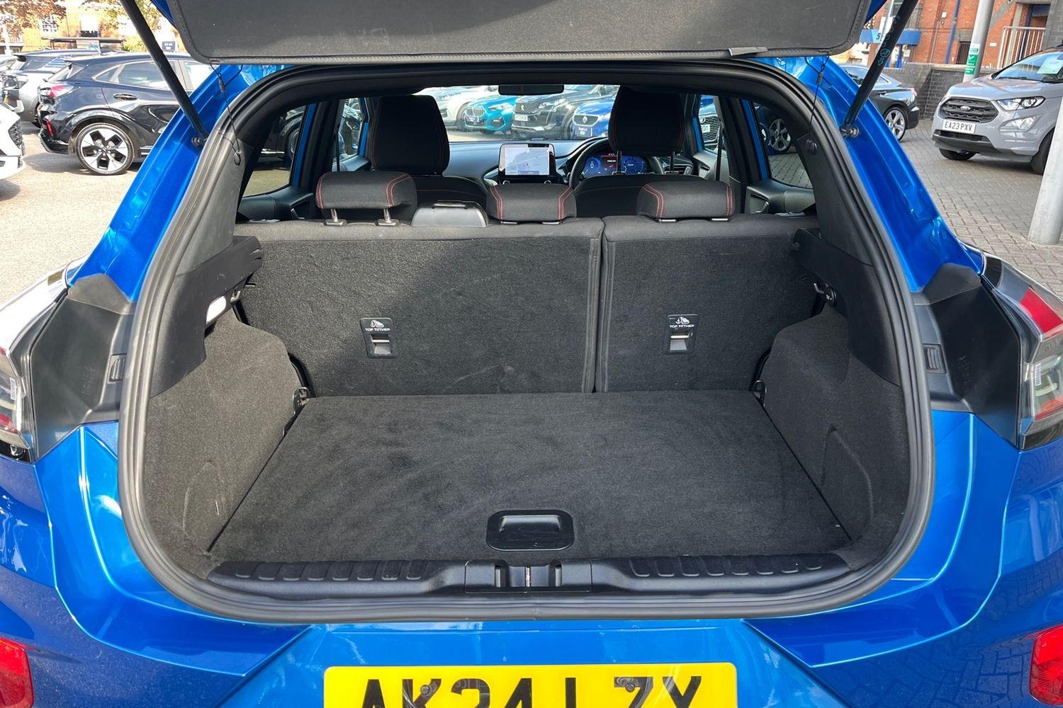 Ford PUMA Photo 20