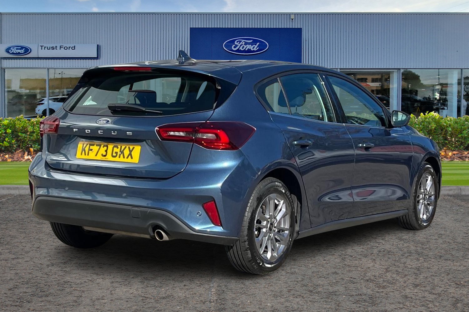 Ford Focus Photo 3