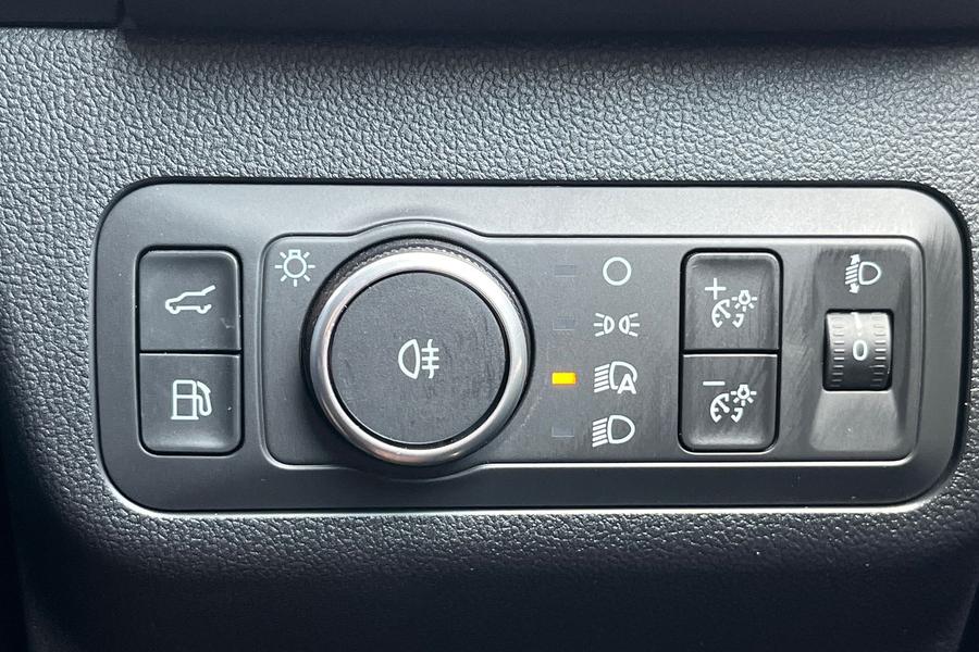 Ford Kuga Photo autoimg-2f6cb3a37543a80385cc667bd4426d2cf98bc7f3.jpg
