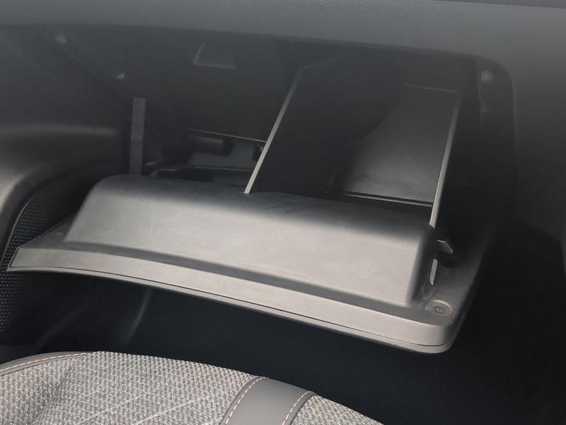 Used Peugeot 2008 MA74AHD 31