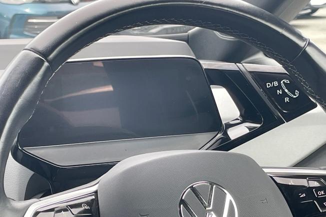VOLKSWAGEN ID.3 Photo 15