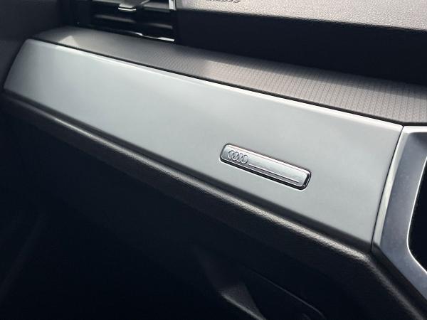 Audi Q3 Photo autoimg-2f7122630e4a7ed0dc870f9da7c0e908d6f8ce62.jpg