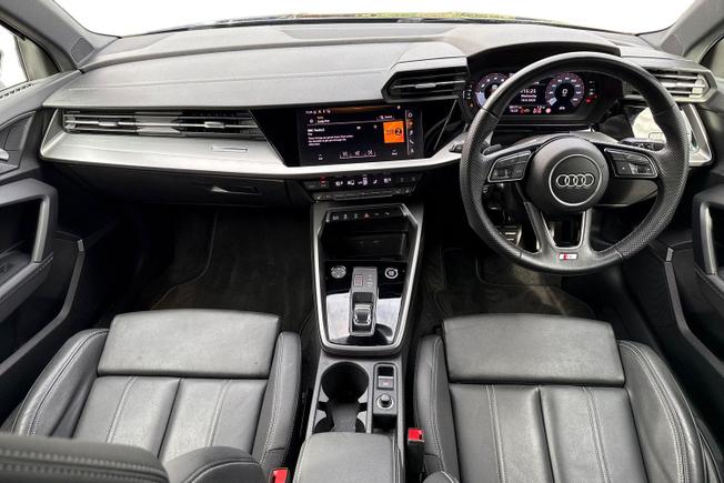 AUDI A3 Photo 10