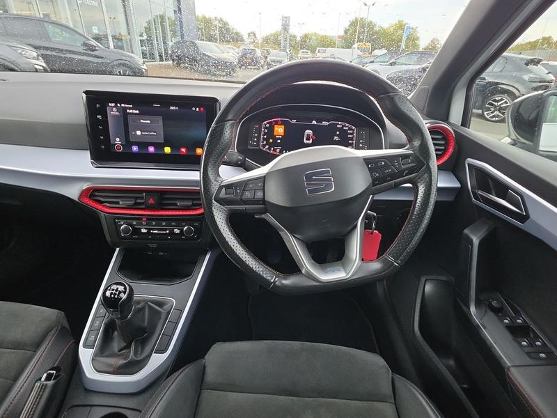 Used SEAT Arona DX73XSR 12