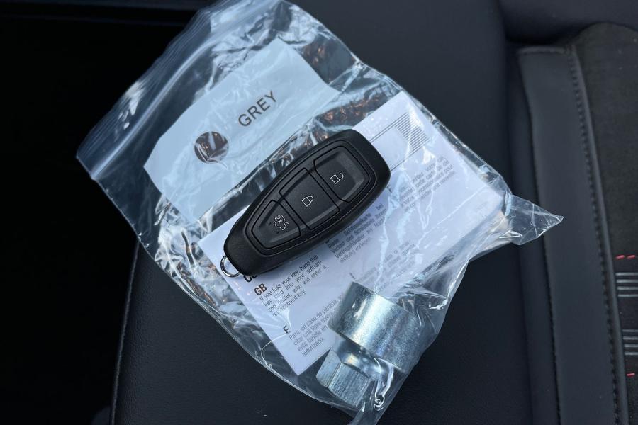 Ford KUGA Photo autoimg-2f761f187867b195bc2089d853412ec905c11355.jpg