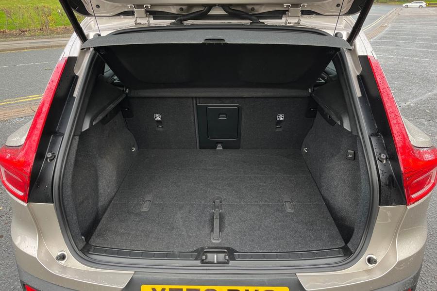 Volvo XC40 Photo autoimg-2f7d88495ad63d52fd613c8363c754c71ed6ab76.jpg