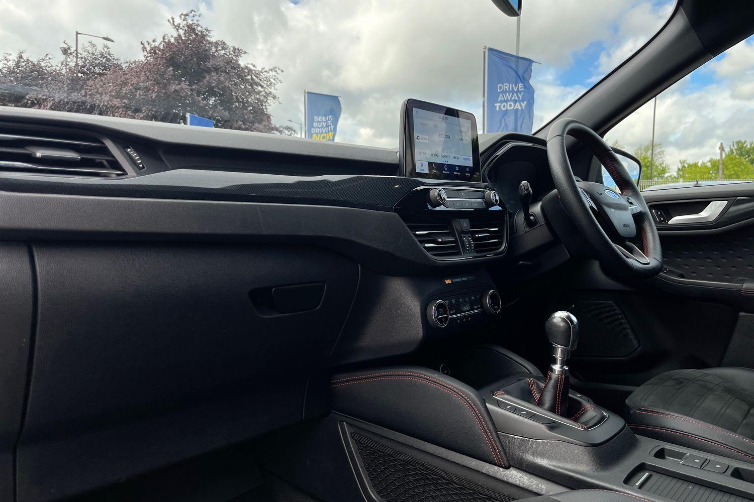 Ford Kuga Photo 17