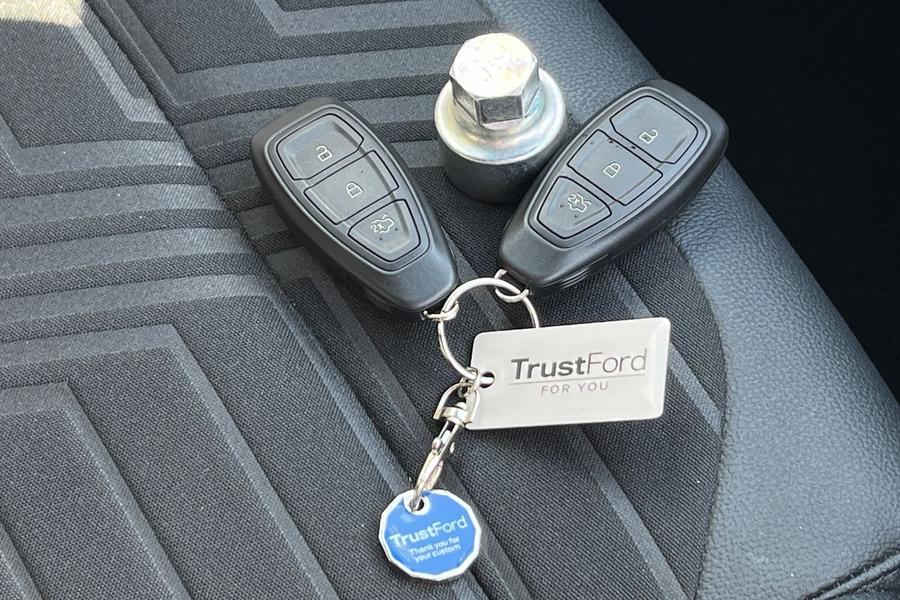 Ford PUMA Photo autoimg-2f83d8bdeb7f0d4b50e09f8df9f783c3f4a6d9d6.jpg