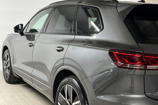 VOLKSWAGEN Touareg Photo 35