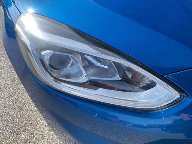 FORD Fiesta Photo 19