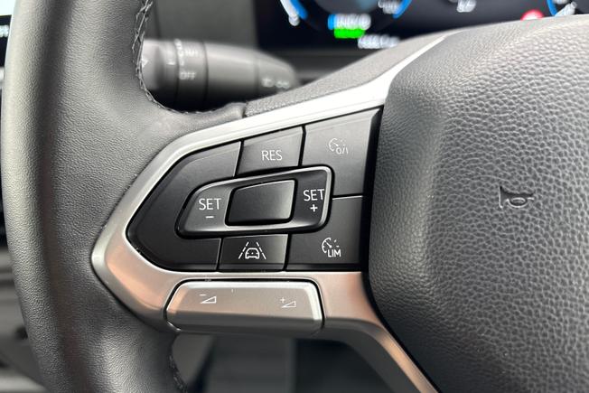 VOLKSWAGEN e-Transporter Photo 16