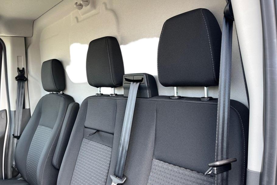 Used FORD TRANSIT WN75NUH 11