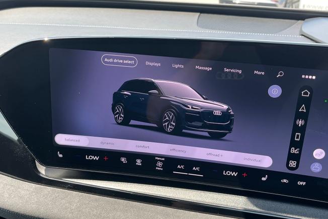 AUDI Q6 E-Tron Photo 34