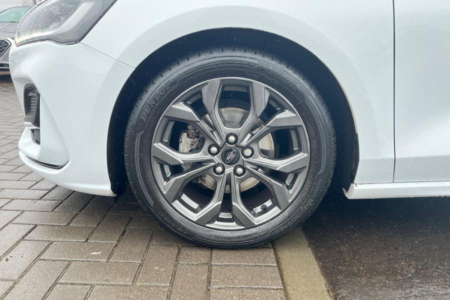 Ford Focus Photo autoimg-2f990892fb60d2ac023f7843e25a0415af91dc46.jpg