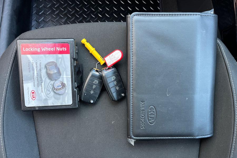 Kia Rio Photo autoimg-2f99e106fd2f5483b1988c35cf28f9f193c68a45.jpg