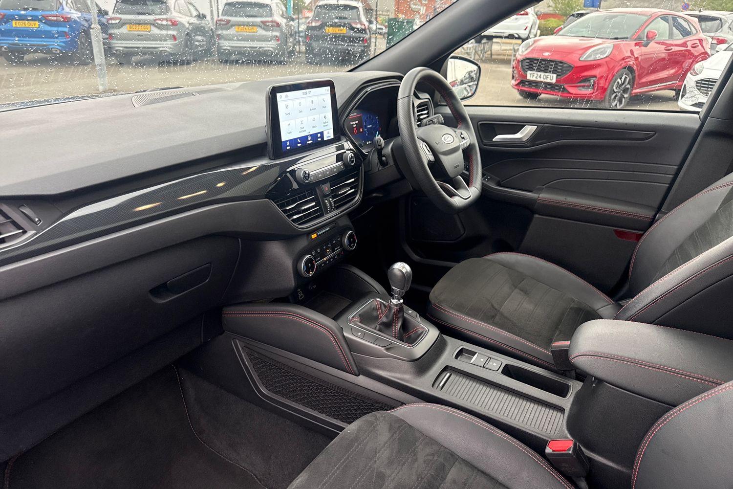 Ford KUGA Photo 17