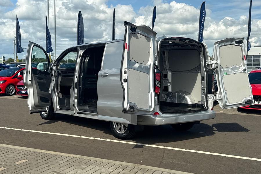Ford TRANSIT CUSTOM Photo autoimg-2fa167e849ca8a4f83ff86b10681ab44a9794159.jpg