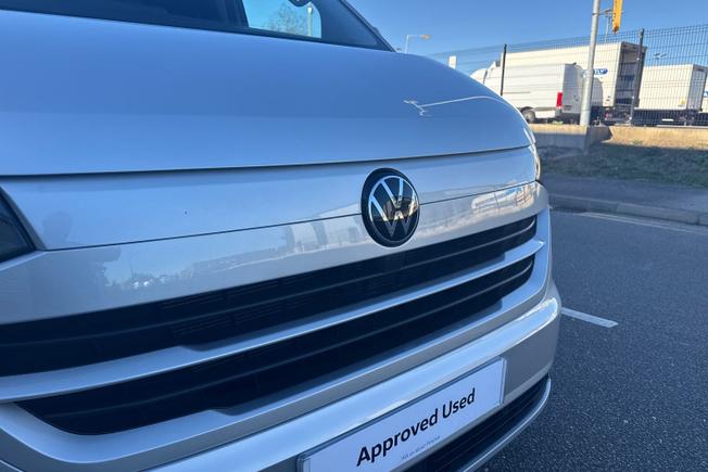 VOLKSWAGEN Transporter Photo 21