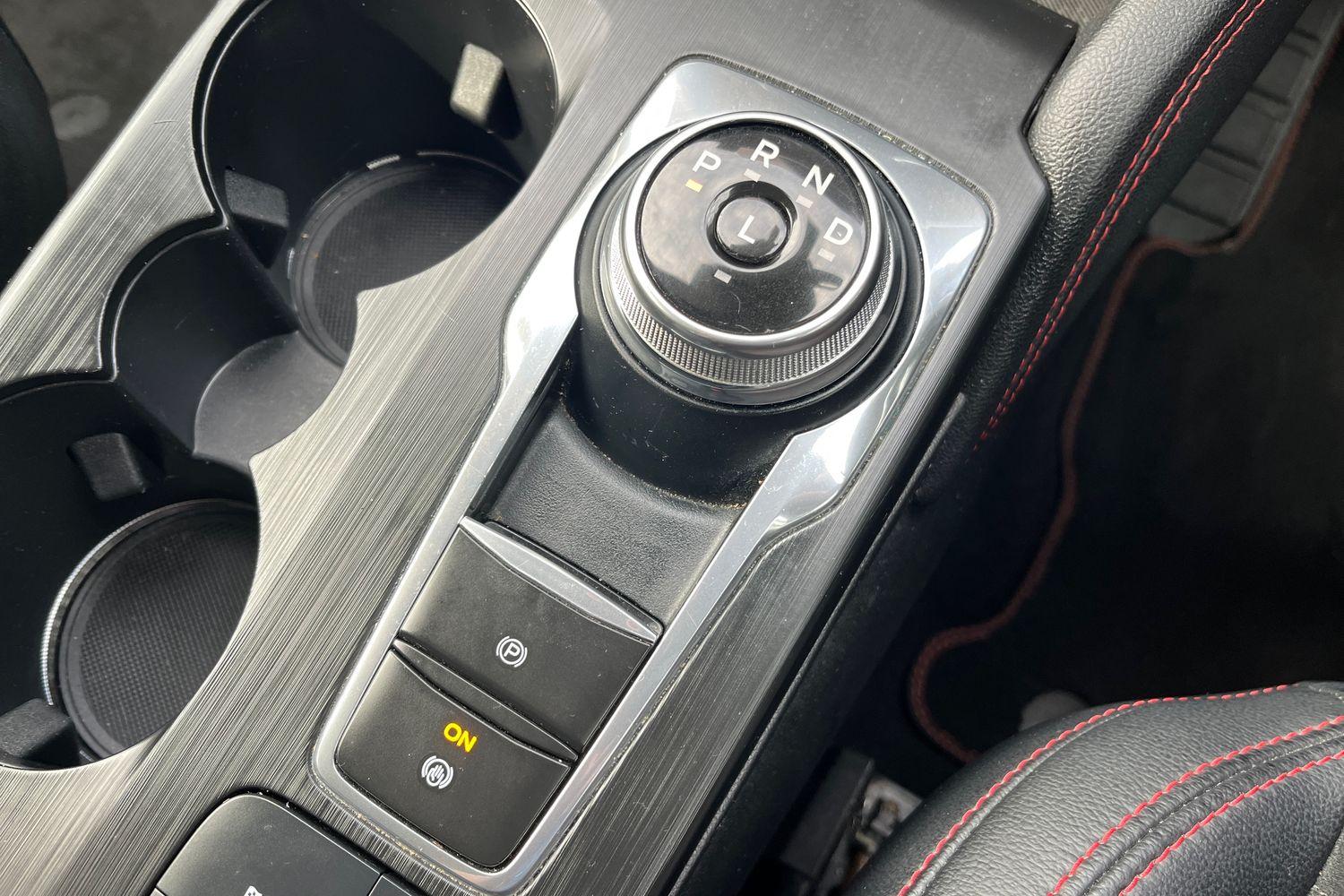 Ford KUGA Photo 34