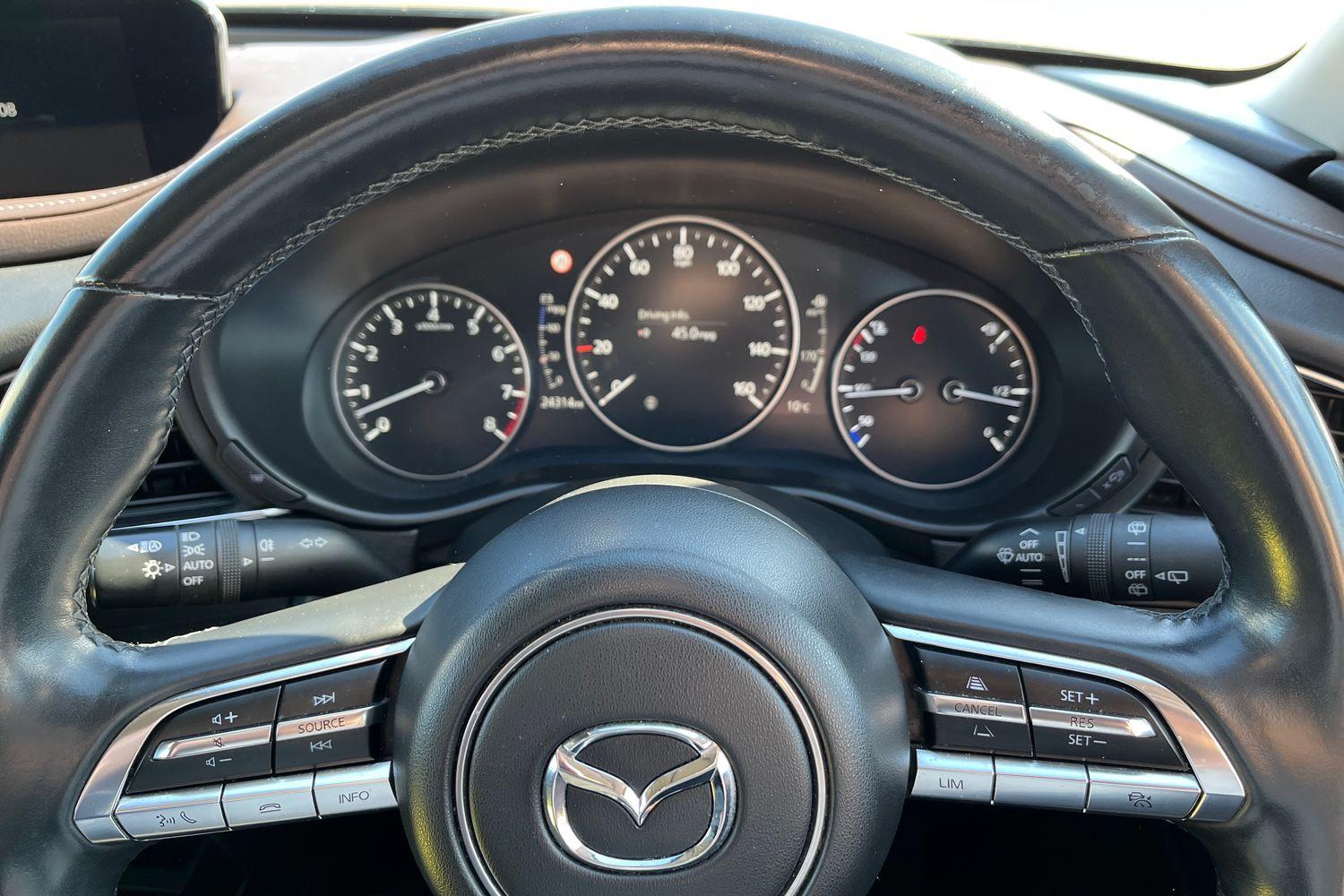 Mazda CX-30 Photo 11