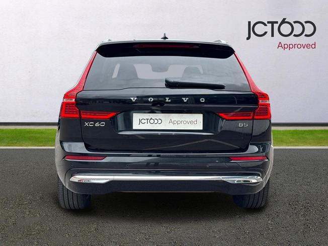 VOLVO XC60 Photo 7