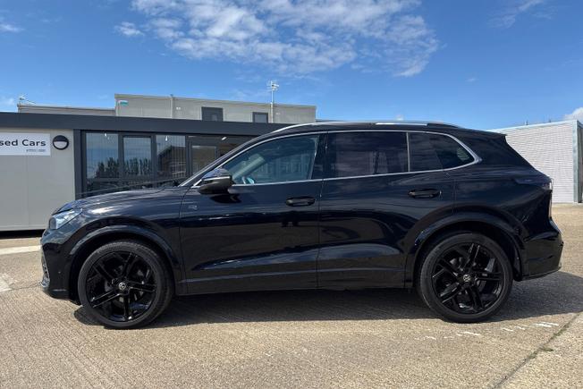 VOLKSWAGEN Tiguan Photo 26