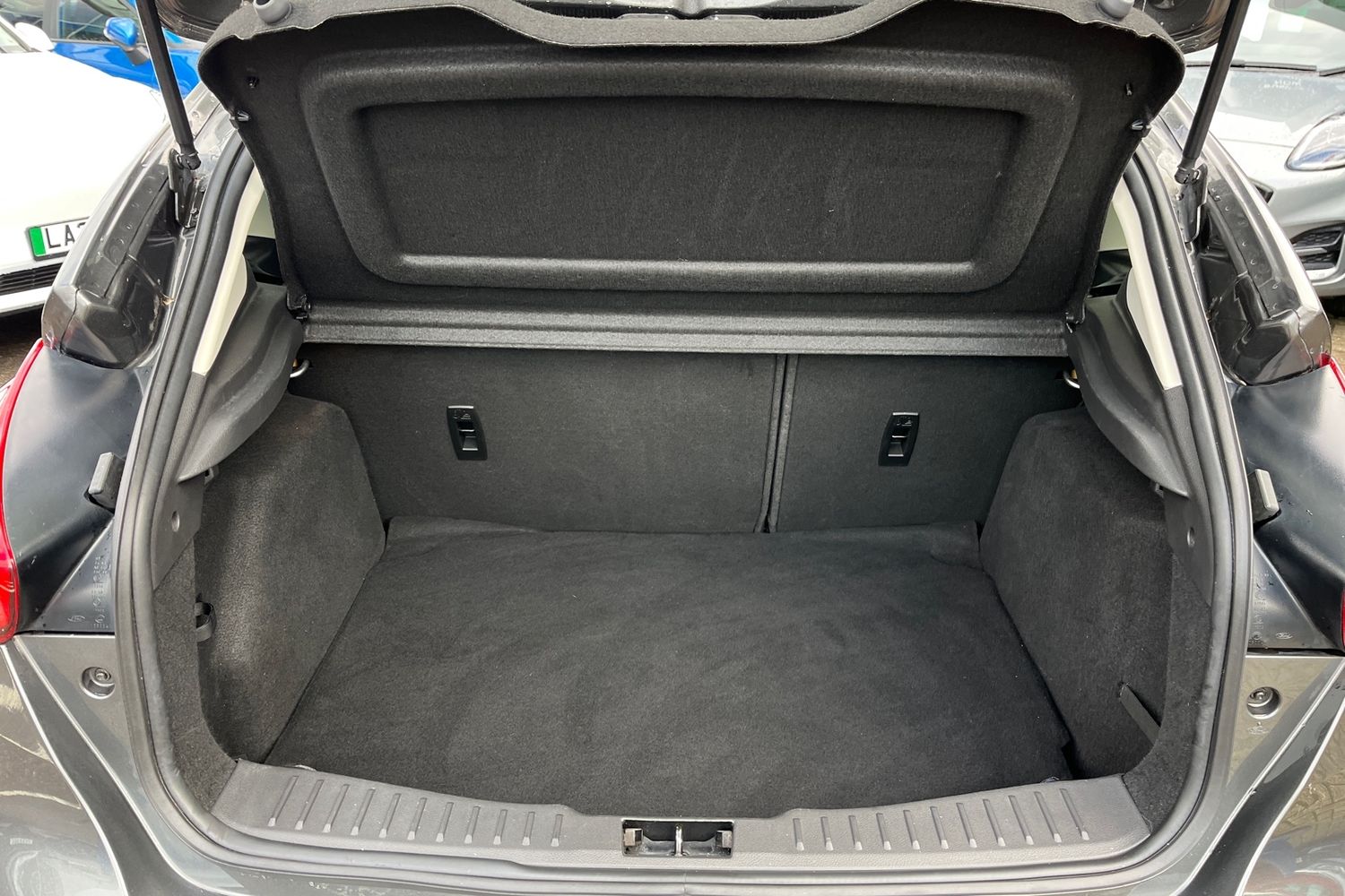 Ford FOCUS Photo 20