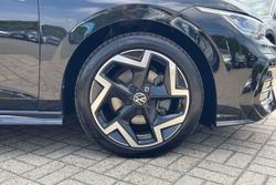 VOLKSWAGEN Golf Photo 5
