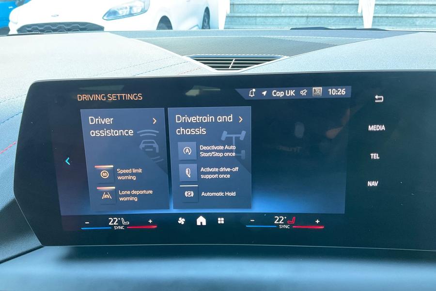 BMW 1 SERIES Photo autoimg-2fb424ec69193eea4a33a4d3fb95ecdd8438c1d4.jpg