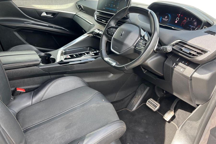 Peugeot 5008 Photo autoimg-2fb637ce4c8d221e0390125d6dc609b594879cb5.jpg