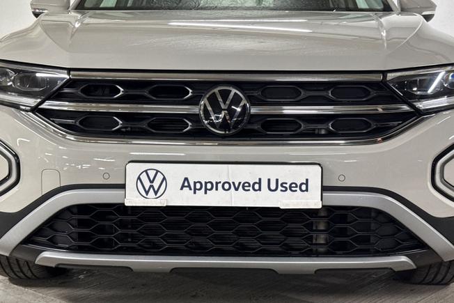 VOLKSWAGEN T-Roc Photo 39
