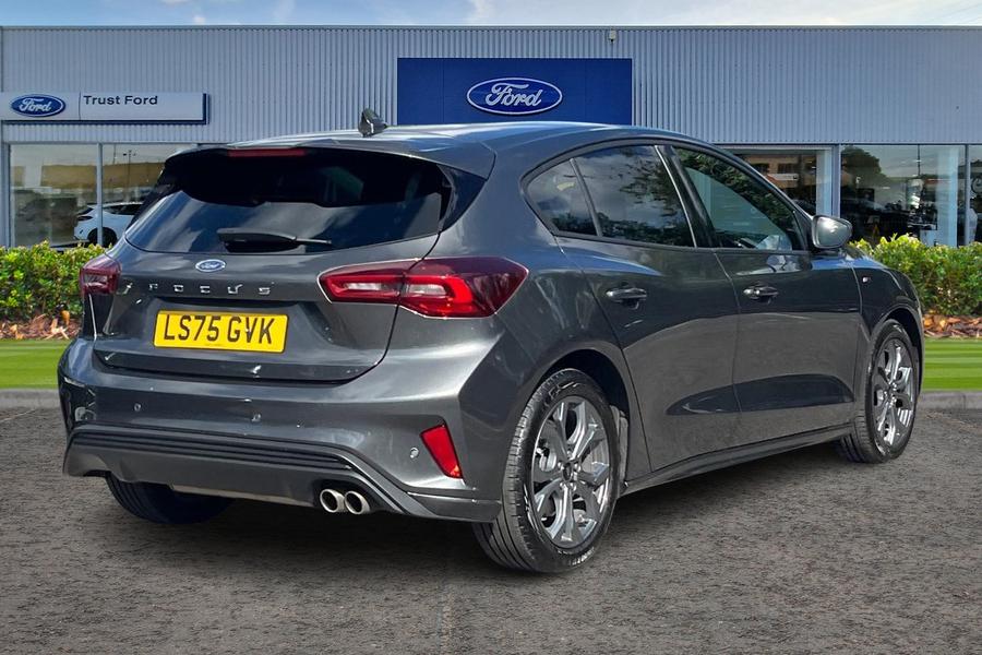 Ford Focus Photo autoimg-2fb878b57a15d724d34da40af4638c43ddc76421.jpg