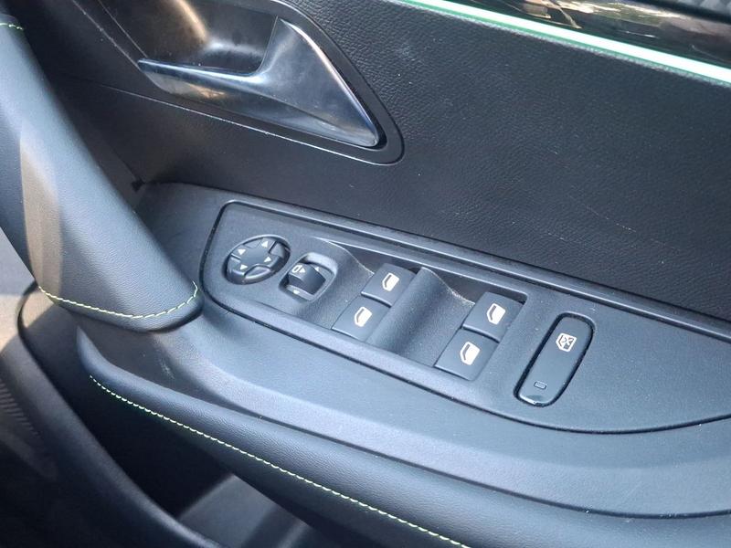 Used Peugeot 2008 KR25WGN 24