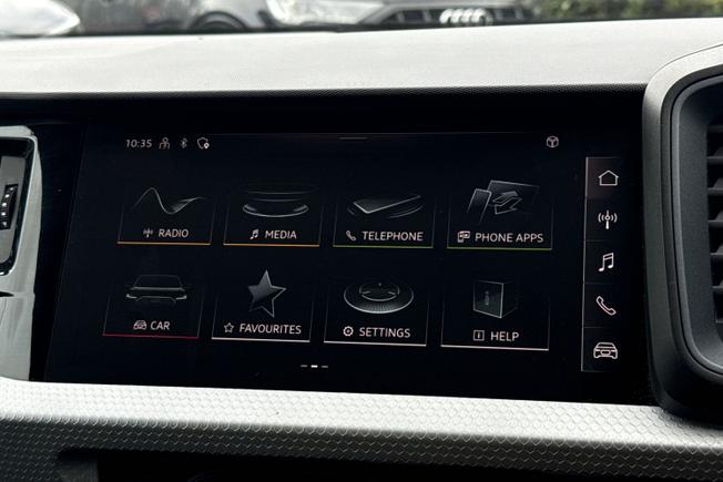 AUDI A1 Photo 14