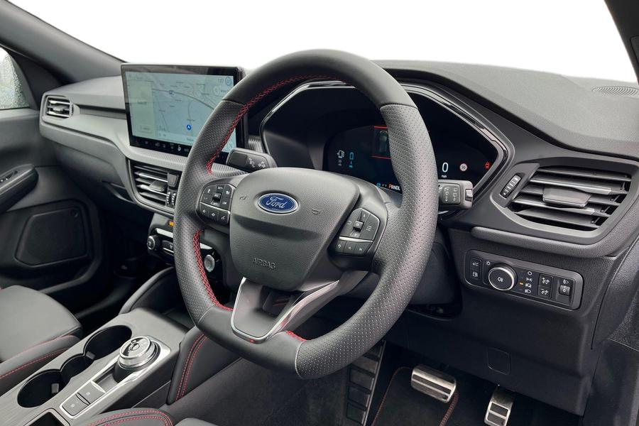 Ford Kuga Photo autoimg-2fbbd9767f8650510da44f13f113ecad921425f4.jpg