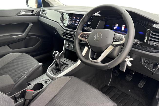 VOLKSWAGEN Polo Photo 6