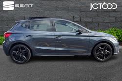 SEAT Ibiza Photo 4